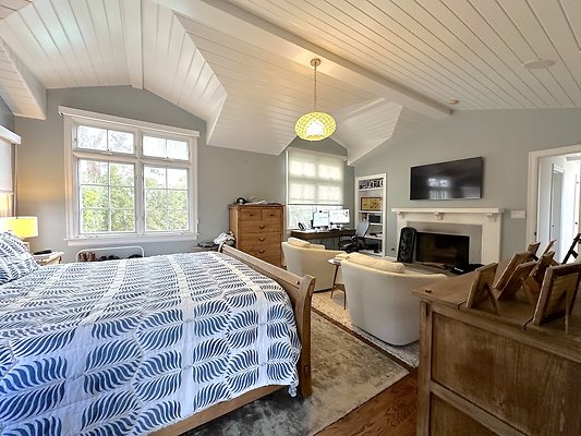 WESTSIDE LOCATIONS  76