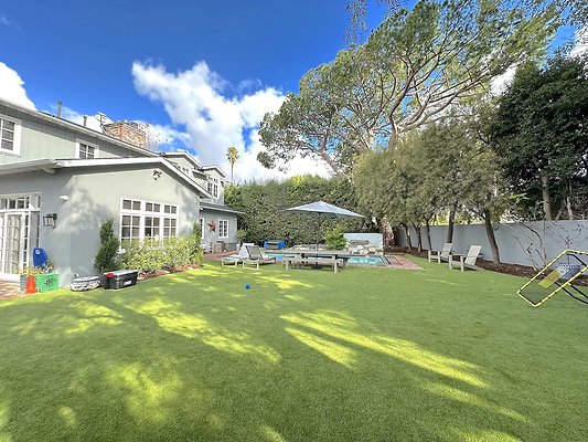 WESTSIDE LOCATIONS  102