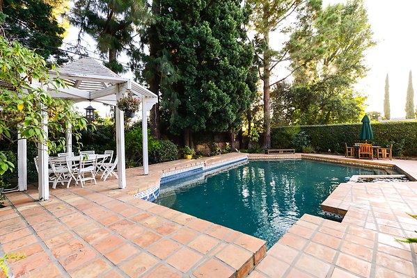 UNIVERSAL-B476-CW-47